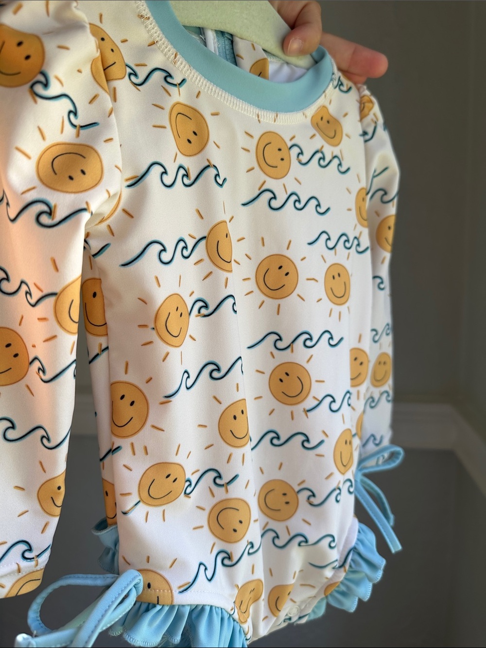 Caden Lane Suns Out Rash Guard with Ruffle Bottom - Picture 5 of 6